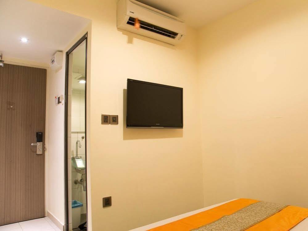 Oyo Rooms Maharajalela Monorail Station Kuala Lumpur Exterior foto